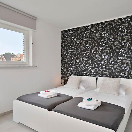 Huswell - Spacious Bungalow With Garden Near The Beach & Sea Middelkerke Dış mekan fotoğraf